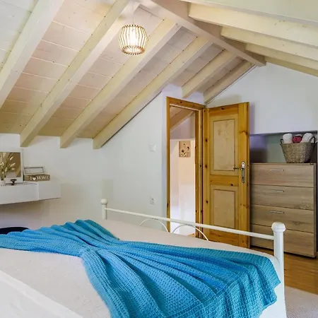 Karderina Cozy By The River * Skopelos